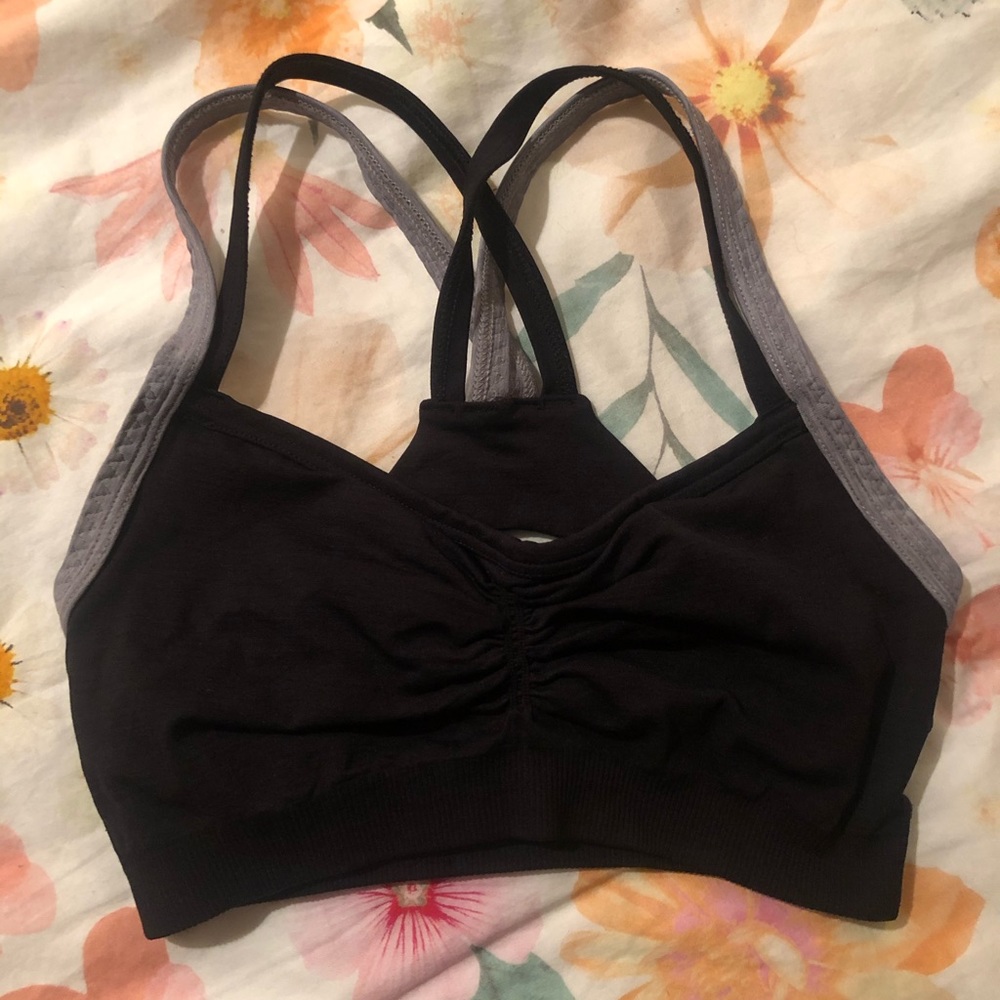 Athleta Strappy Back Sports Bra